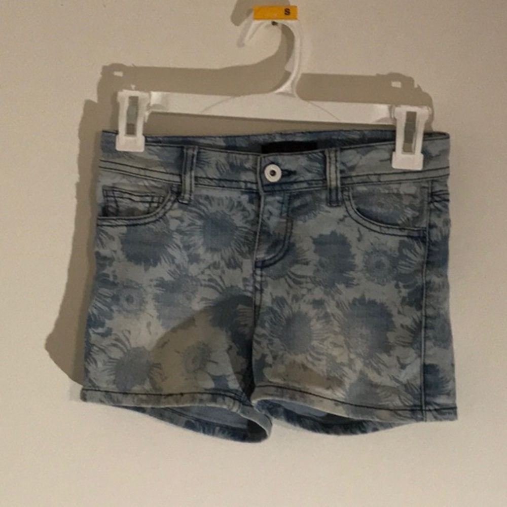 Fire Los Angeles shorts